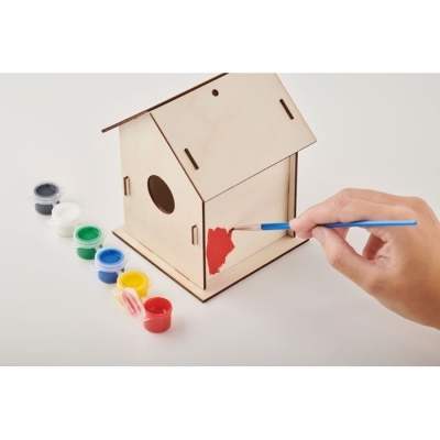 Drewniany domek dla ptaków diy
