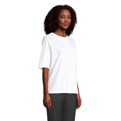 Boxy women t-shirt oversize