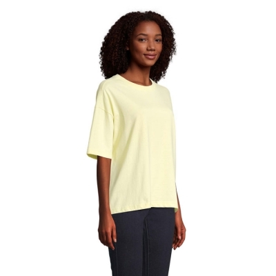 Boxy women t-shirt oversize
