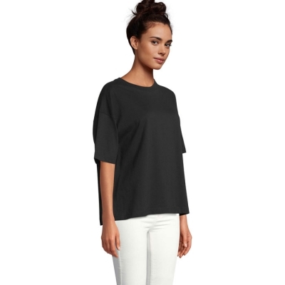 Boxy women t-shirt oversize