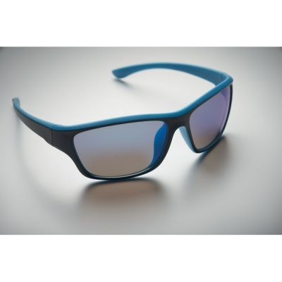Lustrzane sportowe okulary prze