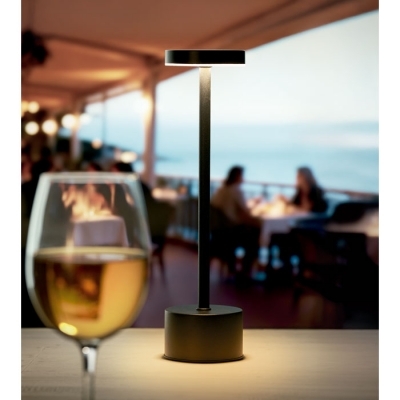 Aluminiowa lampa stołowa