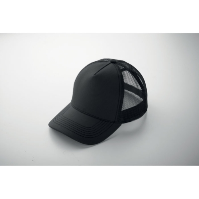 Czapka trucker z 5 panelami