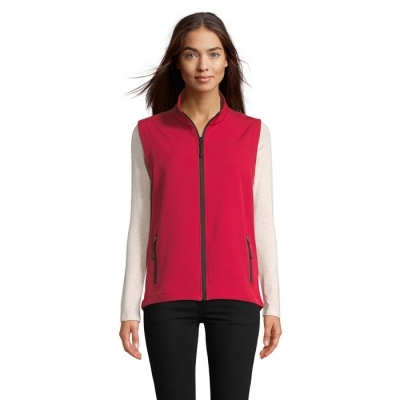 Race bw womensoftshell