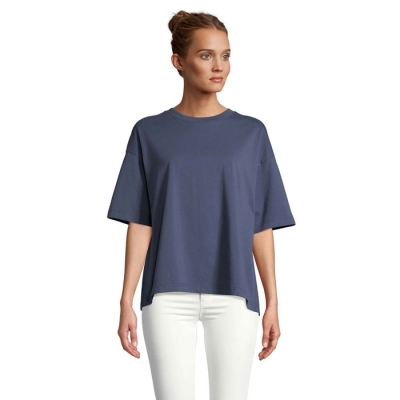 Boxy women t-shirt oversize
