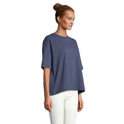 Boxy women t-shirt oversize