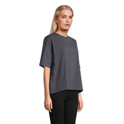 Boxy women t-shirt oversize