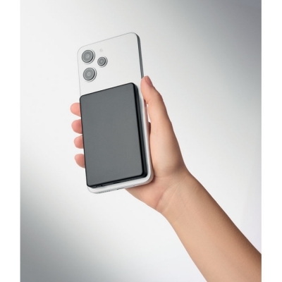 Magnetyczny powerbank 5000mah